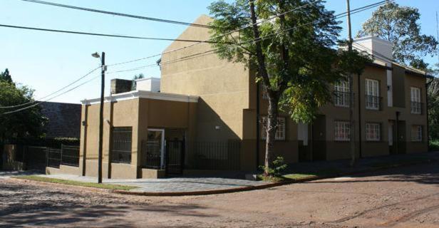 Naipi Apart Puerto Iguazú Habitación foto